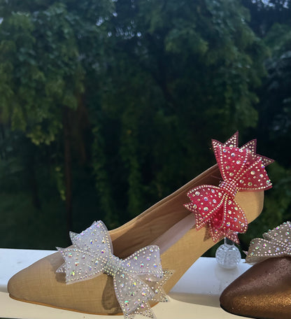 Globo Bows