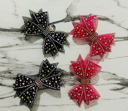 Globo Bows