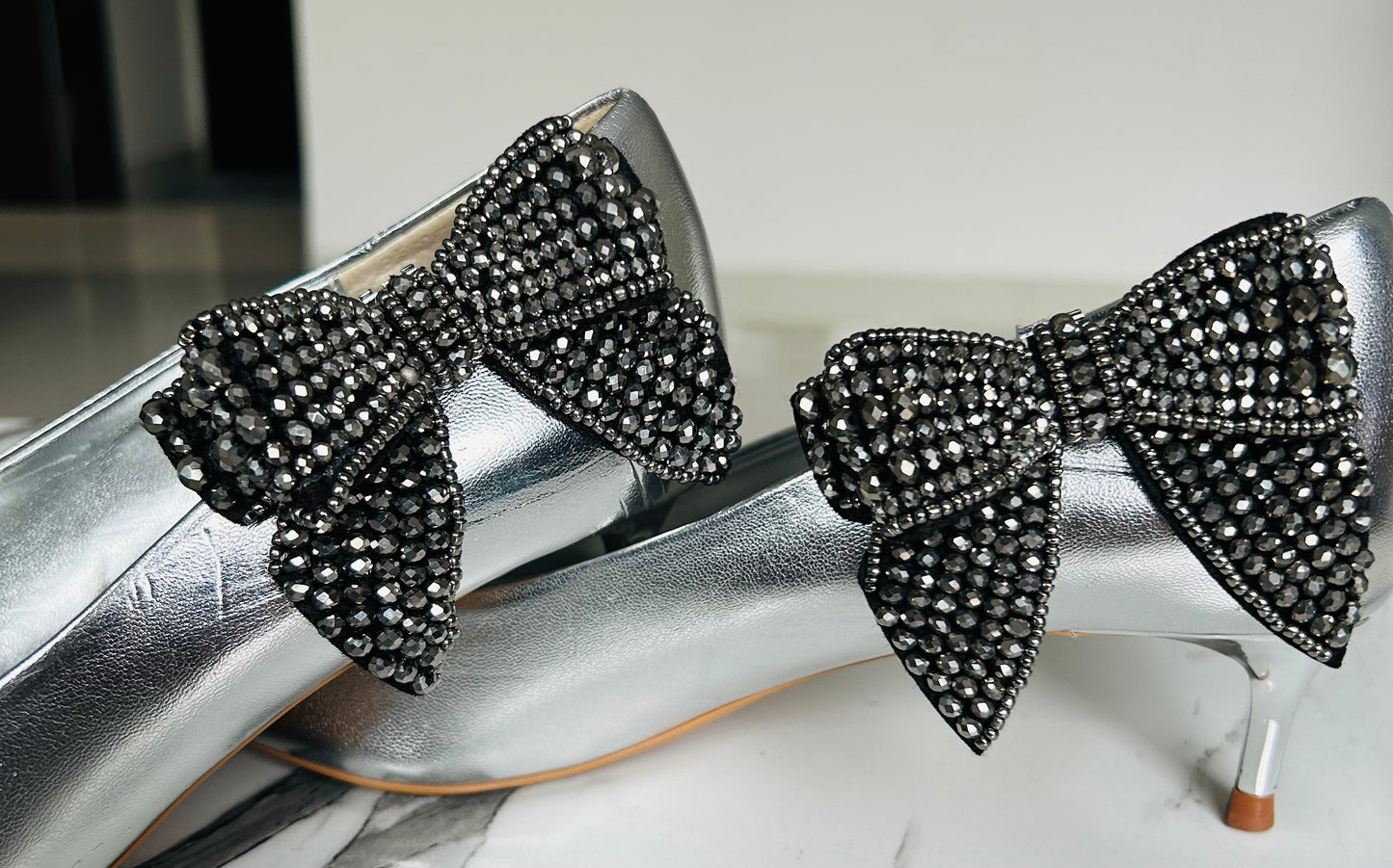 Bow-Belle