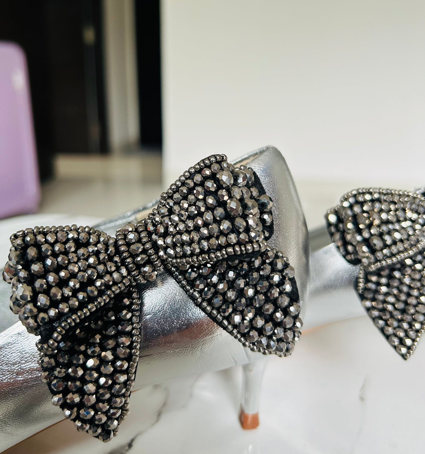 Bow-Belle