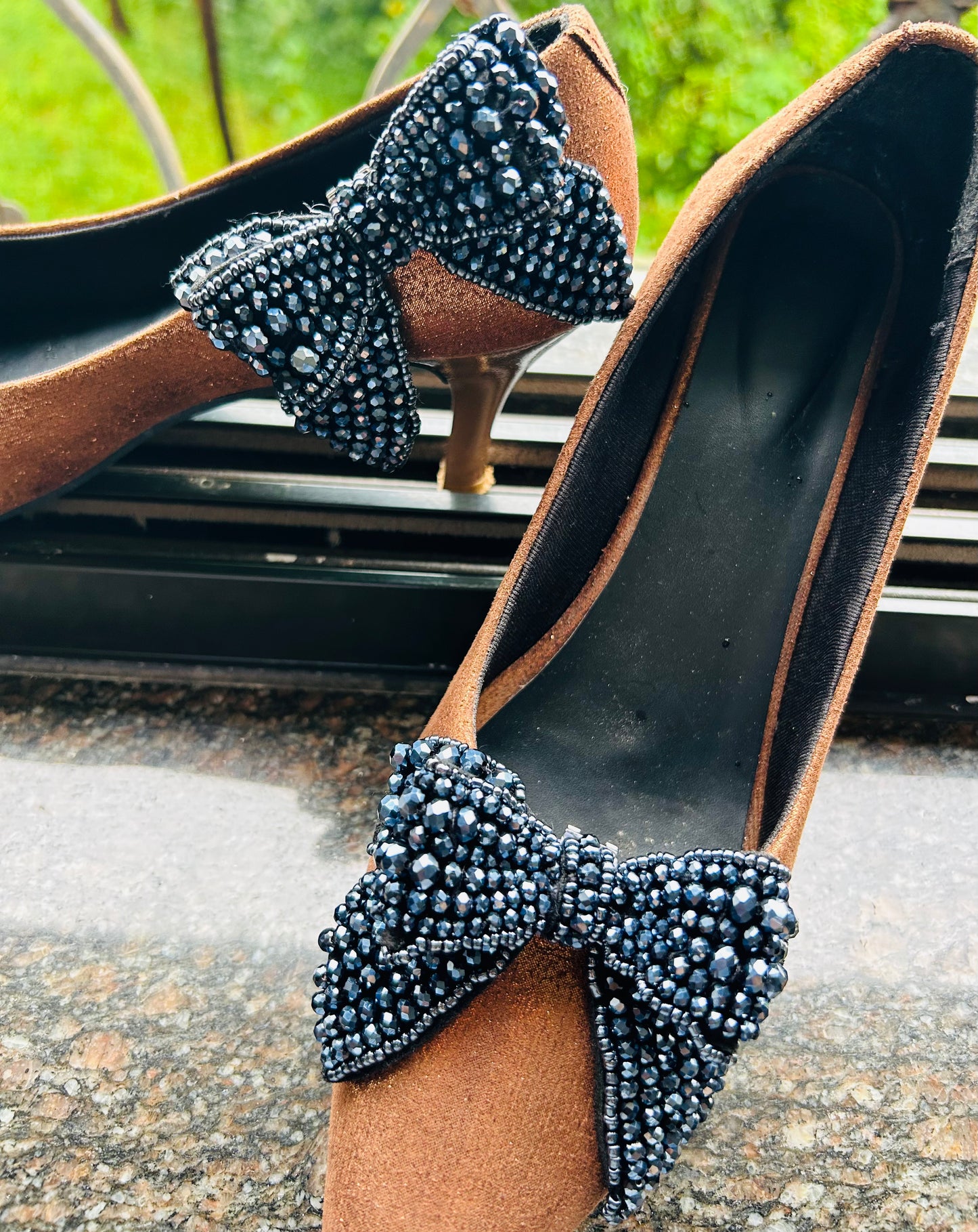 Bow-Belle