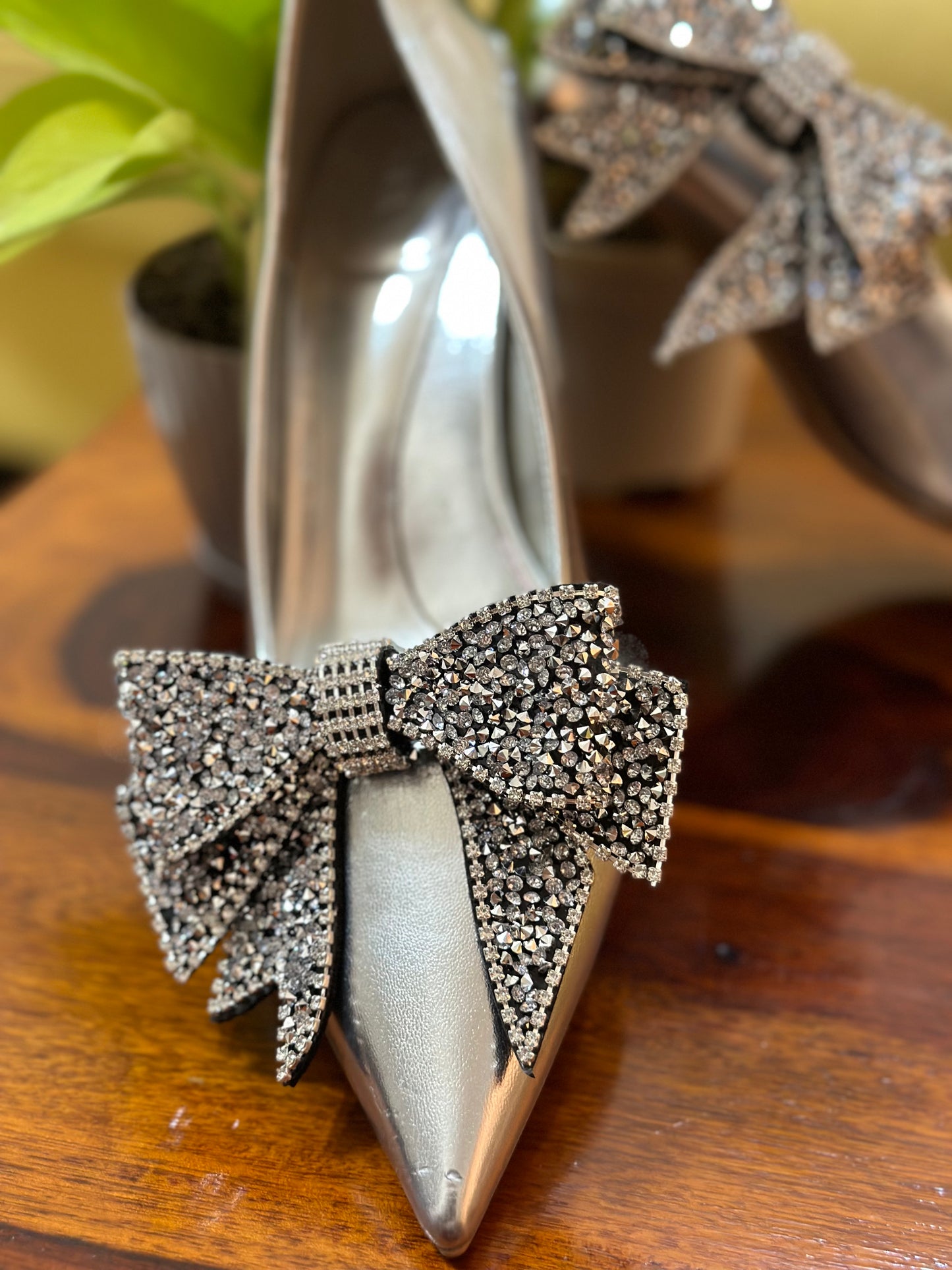 Glowing Diamonds