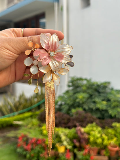 Gleaming Dahlia
