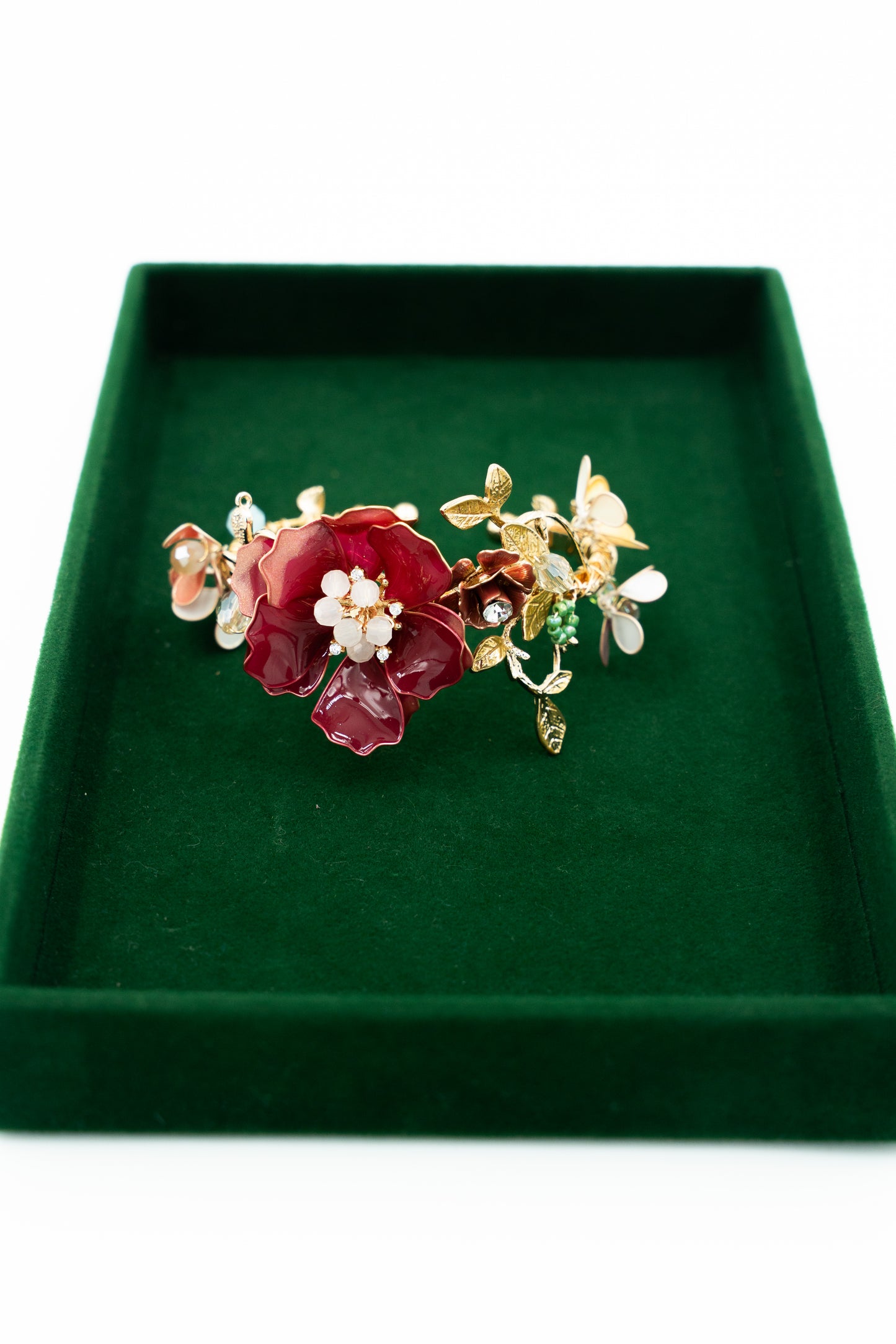 Twist of Tinsel & Petals