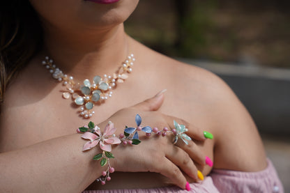 Dewdrop Drape