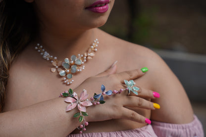 Dewdrop Drape