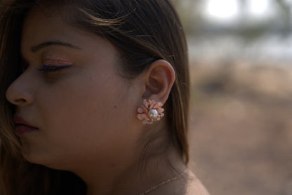 Oviya