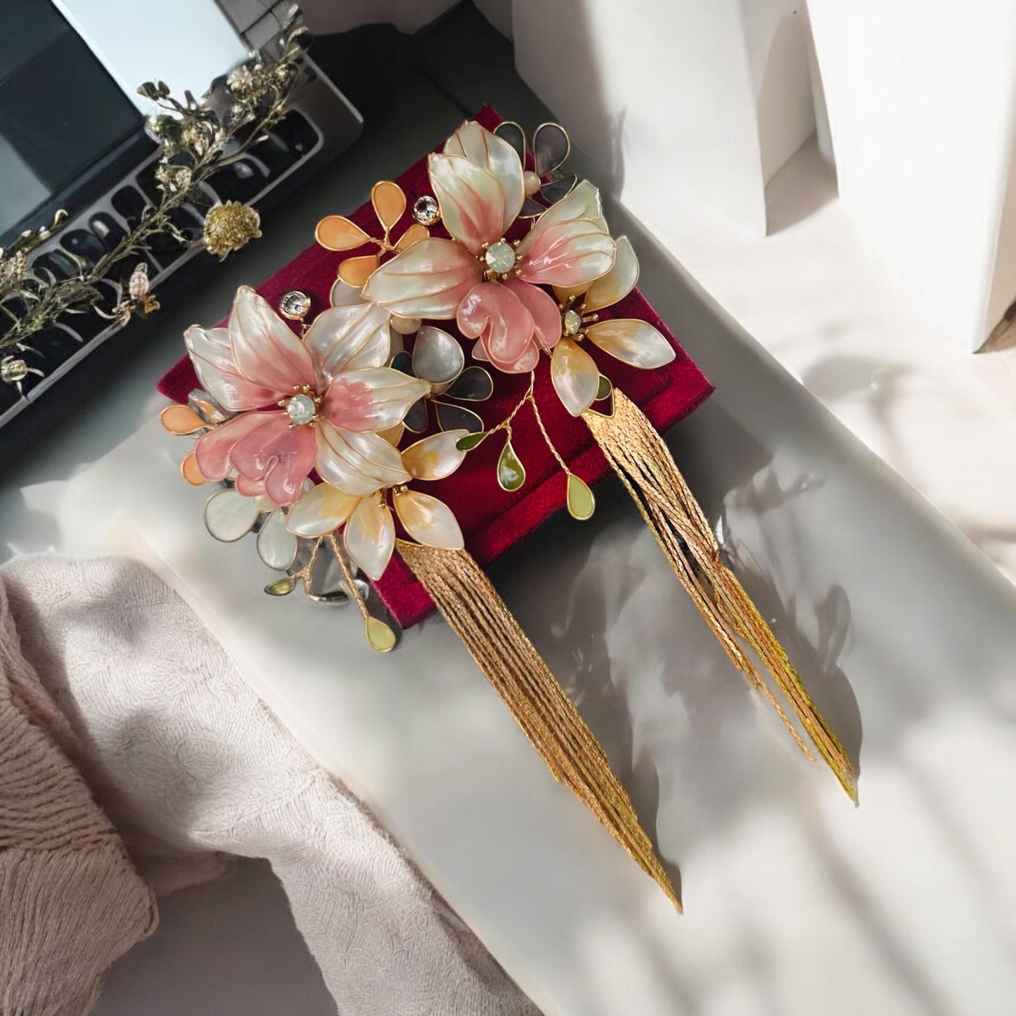 Gleaming Dahlia